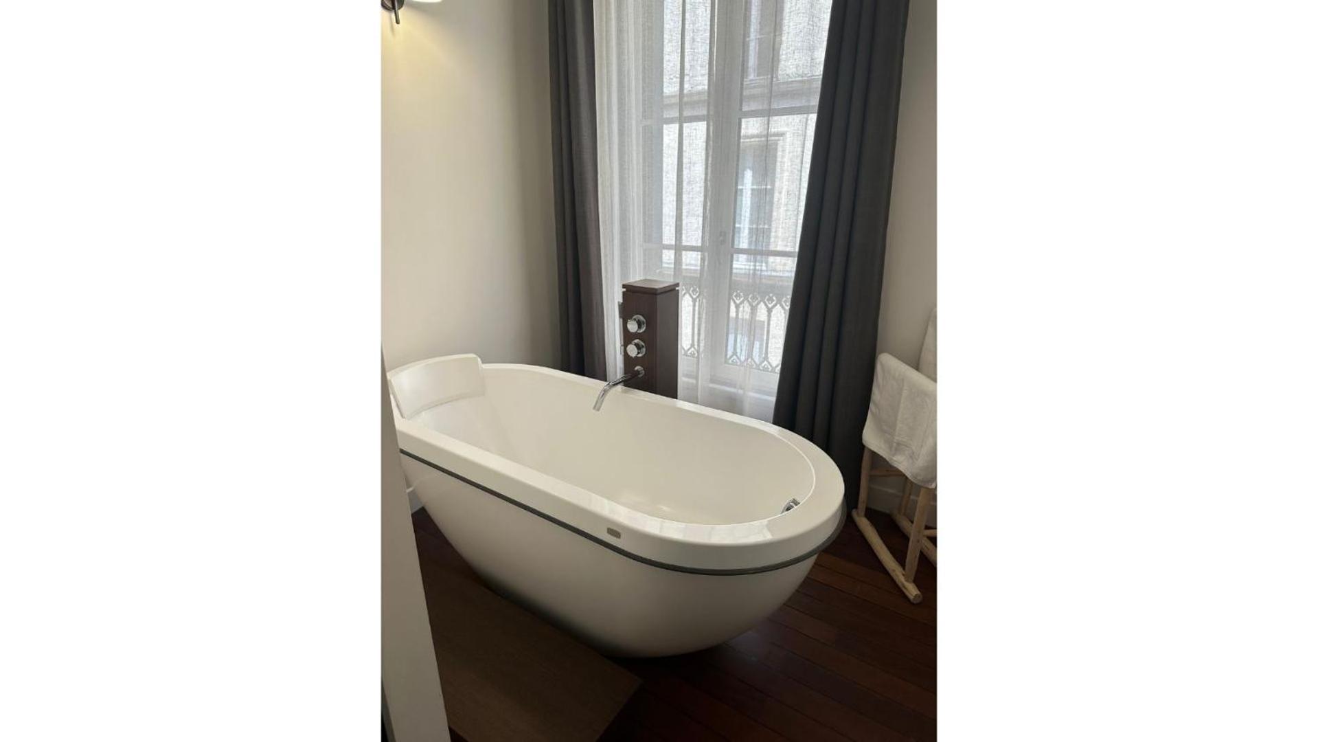 La Maison Du Tripot Honfleur Eksteriør billede